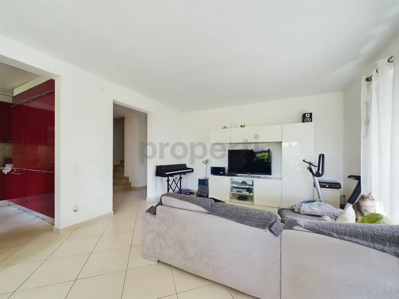 Maison / Villa 7.5 pièces à Caslano — photo 2