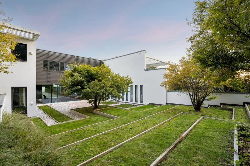 House / Villa 10 rooms in Épalinges — 16