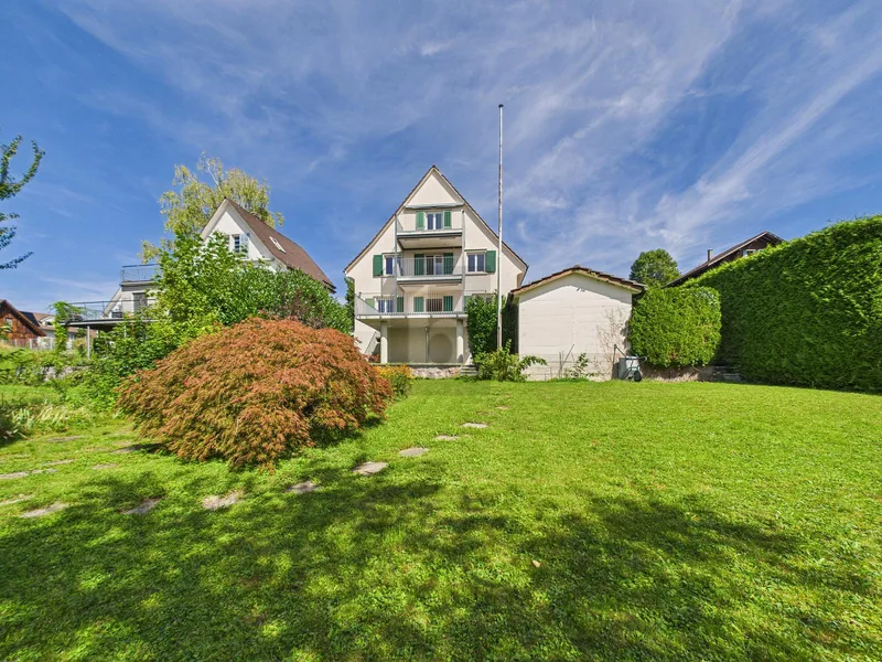 Maison / Villa 6.5 pièces à Erlenbach — photo 2
