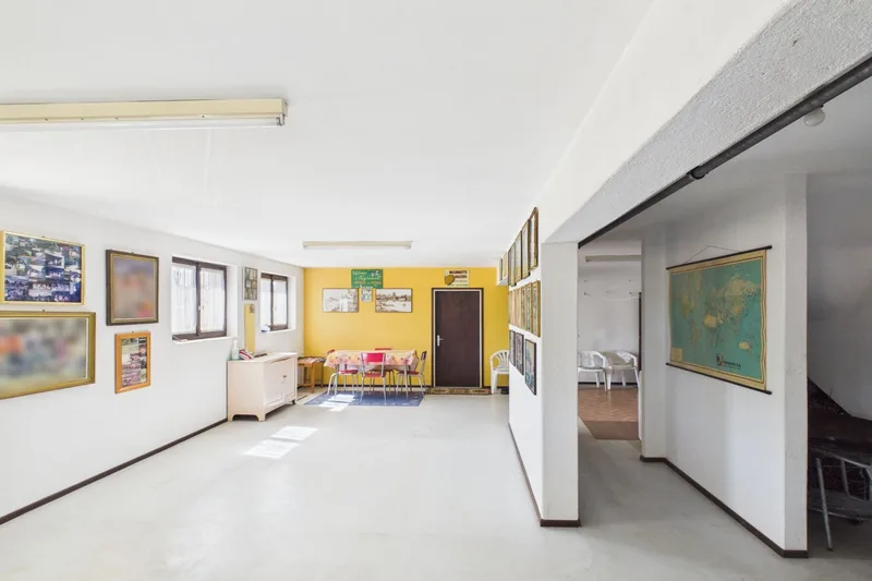 House / Villa 4.5 rooms in Tresa — 30