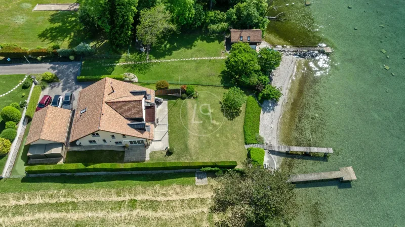 House / Villa 6 rooms in Saint-Prex — 23
