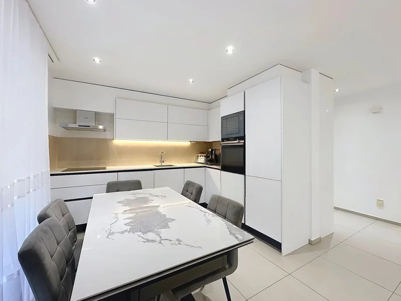 Maison / Villa 9 pièces à Martigny — 4