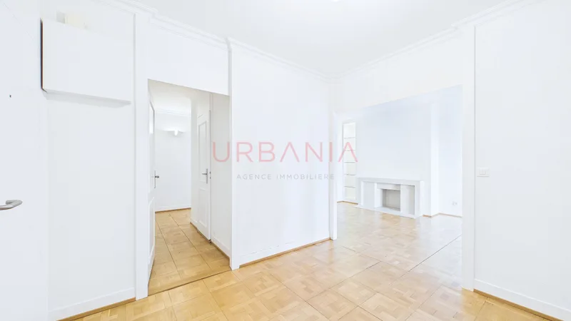 Appartement 4 pièces à Eaux-Vives — 6