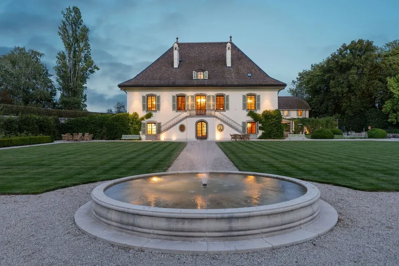 House / Villa 23 rooms in Meinier — 2