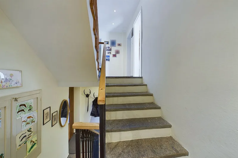 Maison / Villa 6.5 pièces à Colla — photo 21