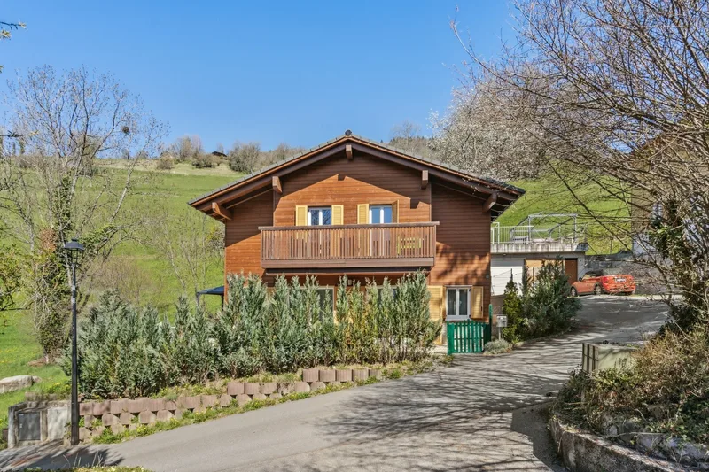 Maison / Villa 5.5 pièces à Ollon — 2