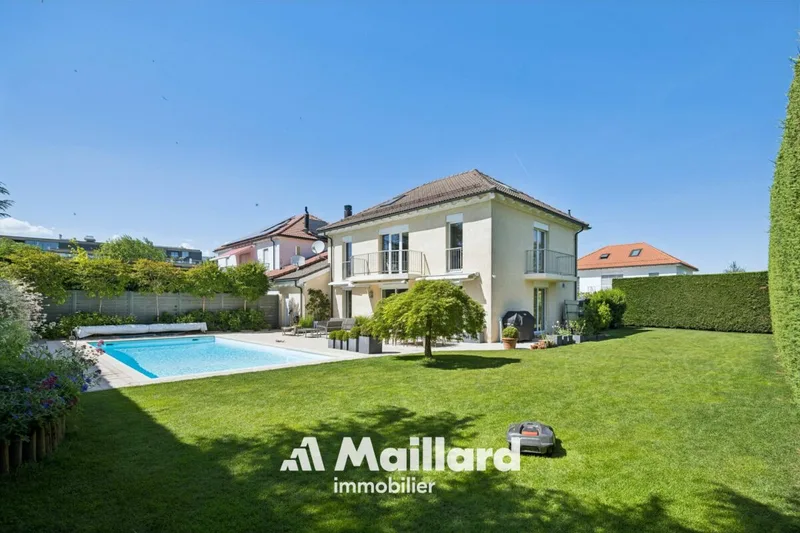 House / Villa 6.5 rooms in Founex