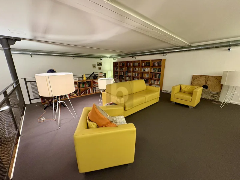 Commercial 2 rooms in Rüti — 4