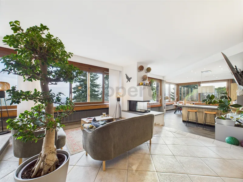 House / Villa 12 rooms in Breggia — 2