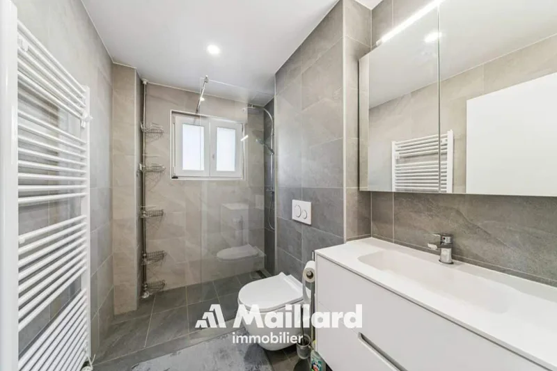 House / Villa 7 rooms in Valeyres-sous-Montagny — photo 11