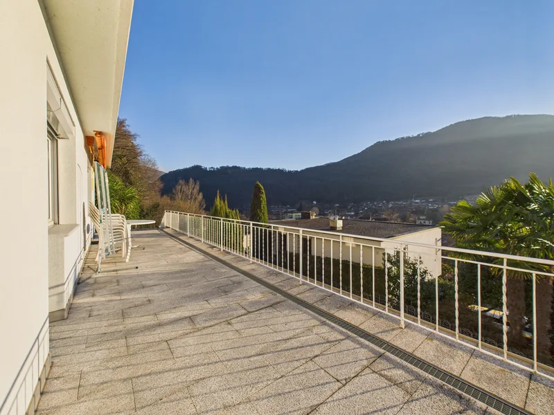 Haus / Villa 5.5 Zimmer in Caslano — photo 2