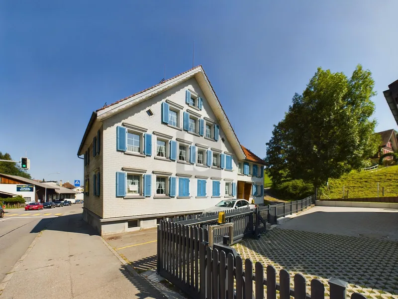Gebäude 13.5 Zimmer in Herisau — 2