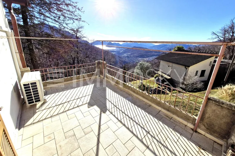 Maison / Villa 3.5 pièces à Somazzo