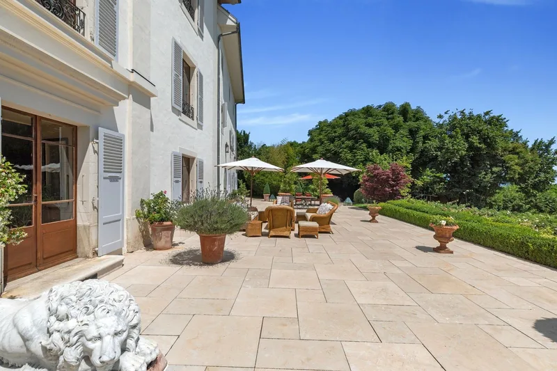 Maison / Villa 15 pièces à Begnins — photo 3