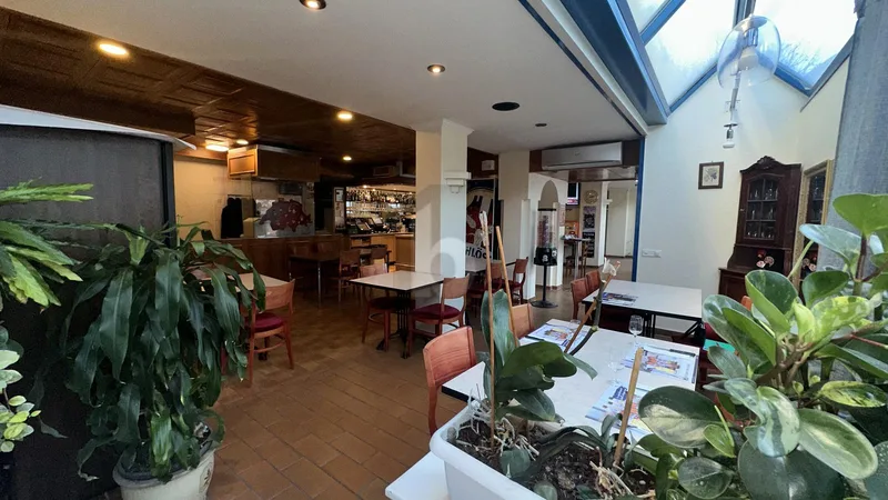 Gewerbe 2 Zimmer in Renens — photo 2