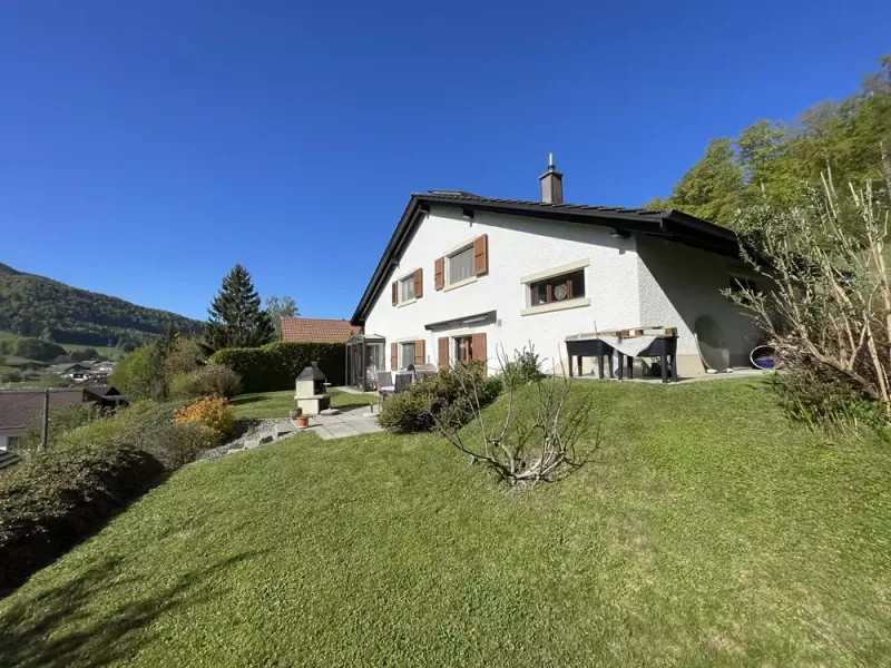 House / Villa 5.5 rooms in Courrendlin — 2