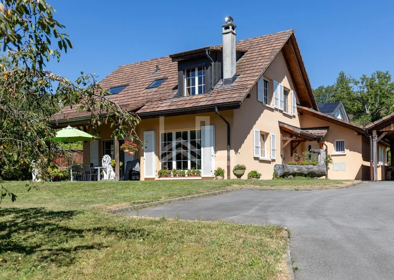 Maison / Villa 8 pièces à Aubonne — photo 19