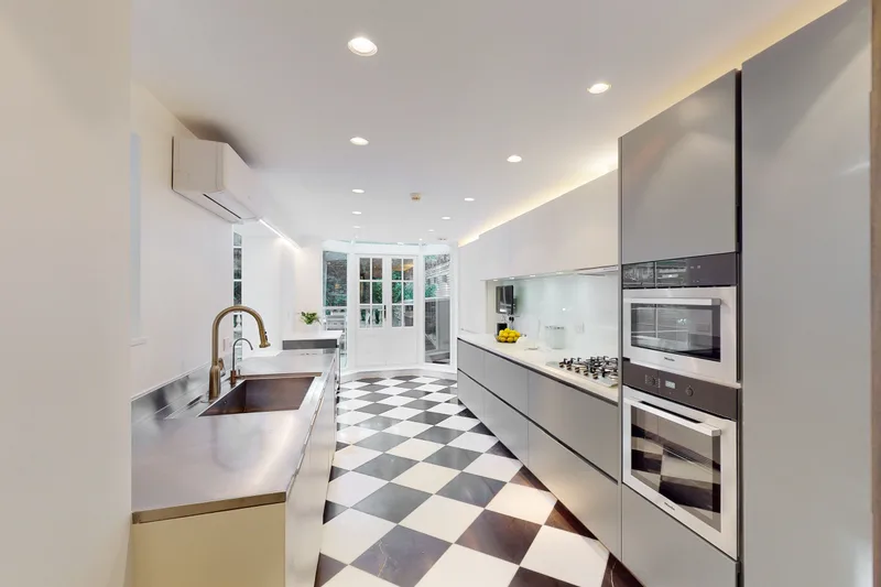 Maison / Villa 11 pièces à Rutland Gate — photo 10