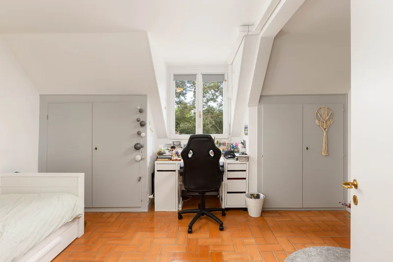 House / Villa 8.5 rooms in Château de Vennes — 14