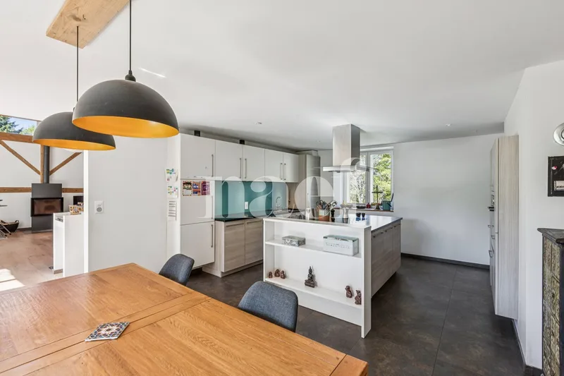 Maison / Villa 8.5 pièces à Chaumont — photo 3