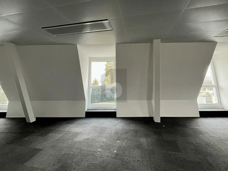 Commercial 3 rooms in Seefeld — 3