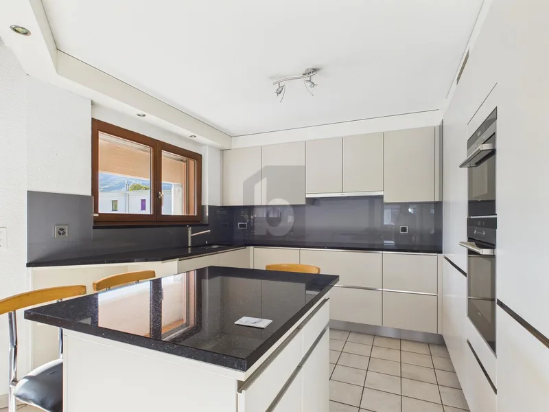 Appartement 5.5 pièces à ruhiges Quartier — 2