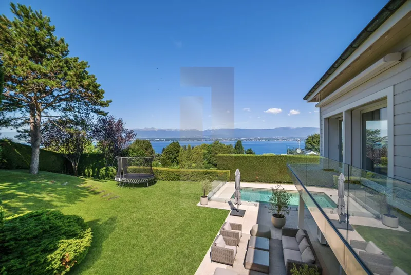 Maison / Villa 10 pièces à Anières