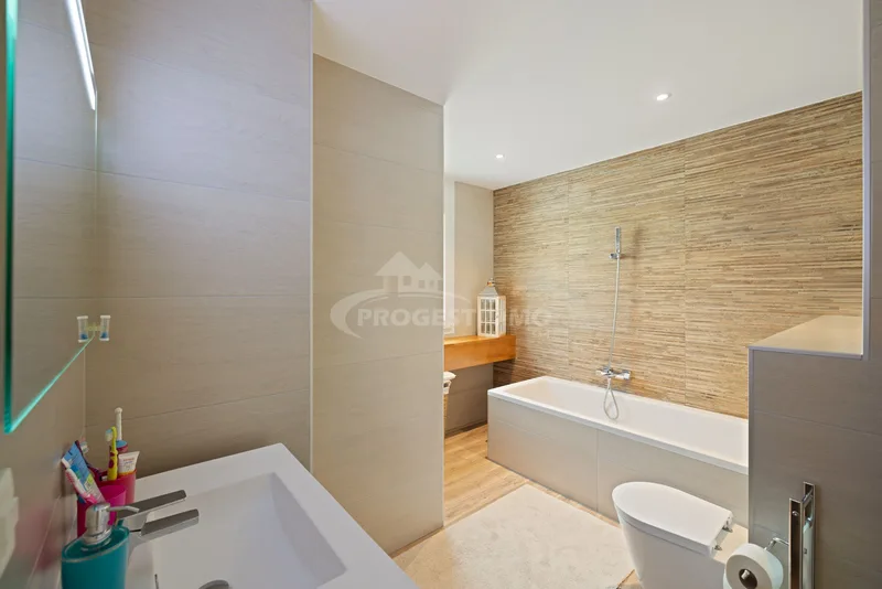 Maison / Villa 5.5 pièces à Centre — 12