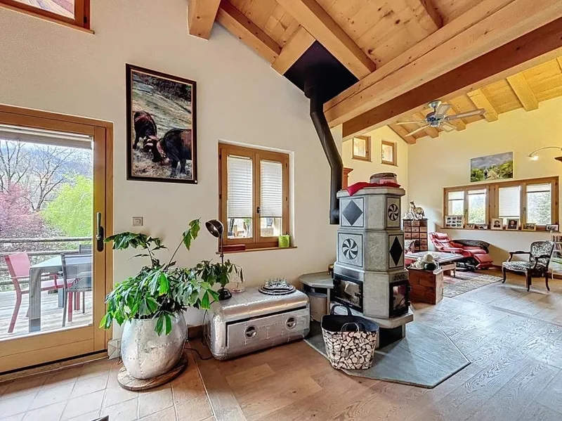 Maison / Villa 5.5 pièces à La Tsombe — 4
