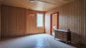 Building 9 rooms in Bex — 5