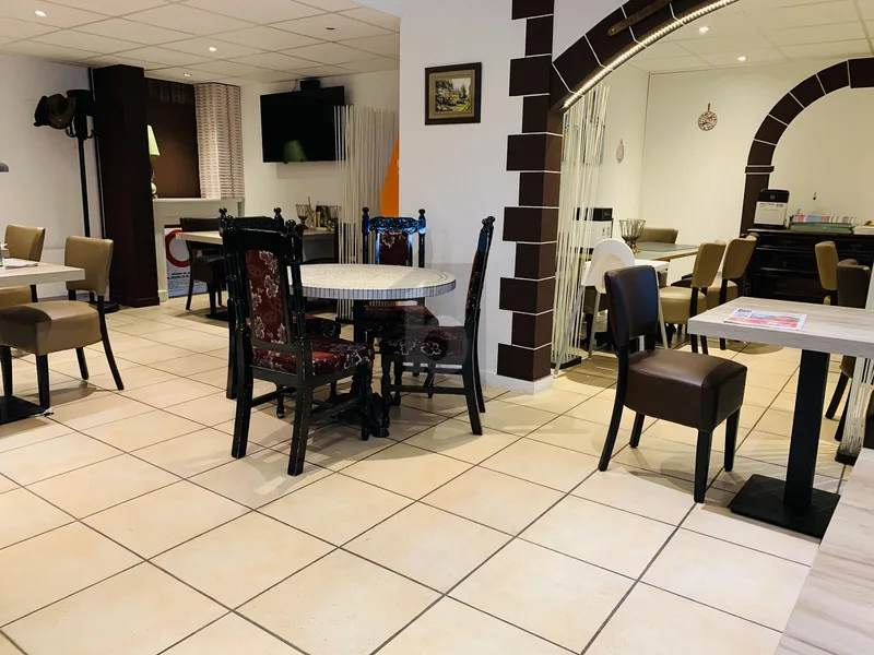 Commercial 1 rooms in Tolochenaz — 3