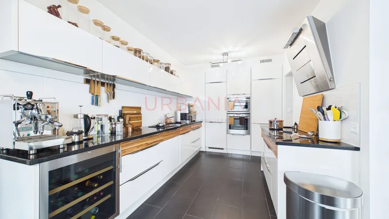 Appartement 5 pièces à Florissant — 5