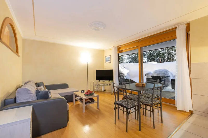 Appartement 2.5 pièces à Plans-Mayens — 2