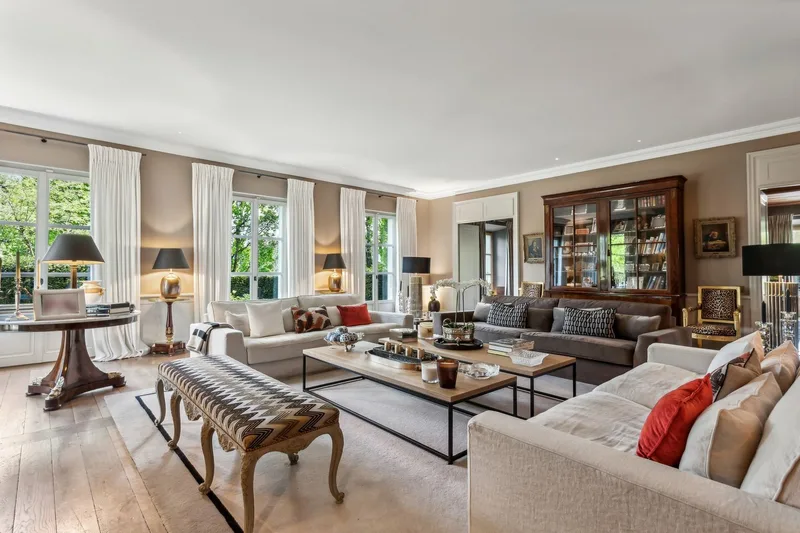 House / Villa 20.5 rooms in Savigny — 6