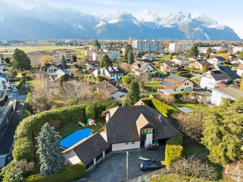 Maison / Villa 10.5 pièces à Aigle — 2