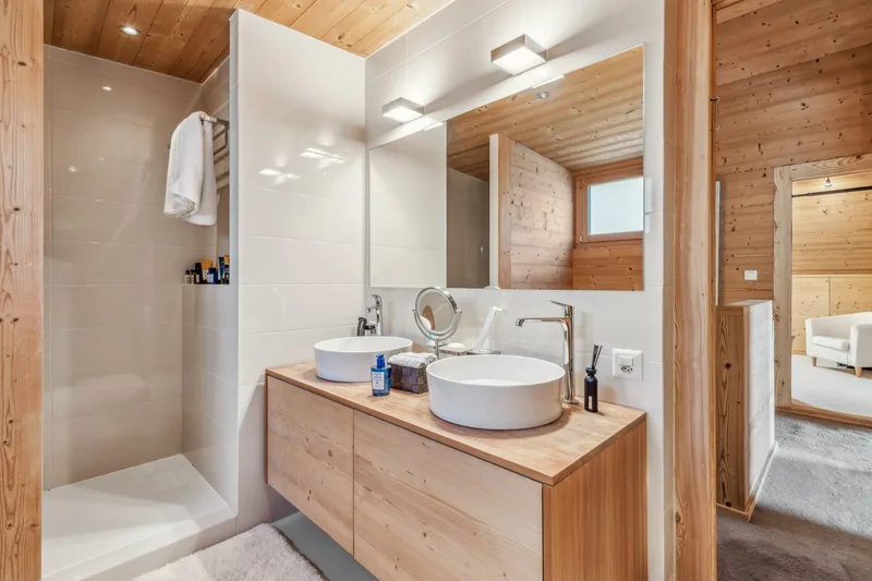 Maison / Villa 9.5 pièces à Chesières — 25