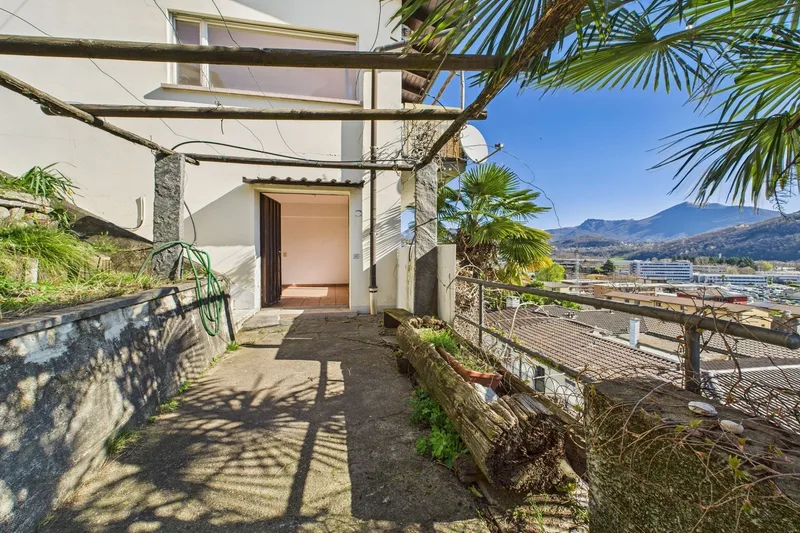 House / Villa 6 rooms in Mondonico — 27