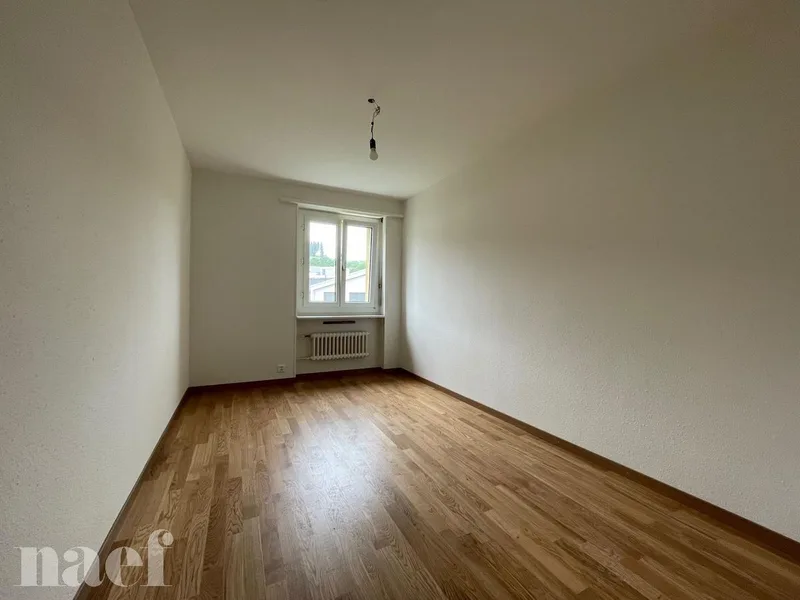 Wohnung 3 Zimmer in La Chaux-de-Fonds — 4