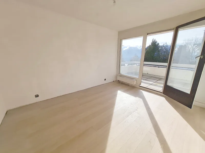 Appartement 3.5 pièces à District de la Riviera-Pays-d'Enhaut — 6
