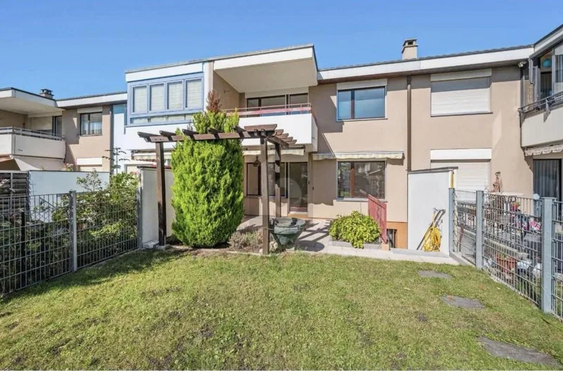 Maison / Villa 5.5 pièces à Reinach