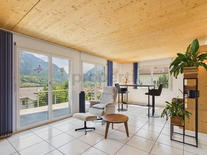 House / Villa 6.5 rooms in Summaprada — photo 2