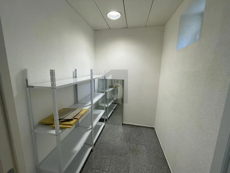 Gewerbe 2 Zimmer in Oensingen — photo 5