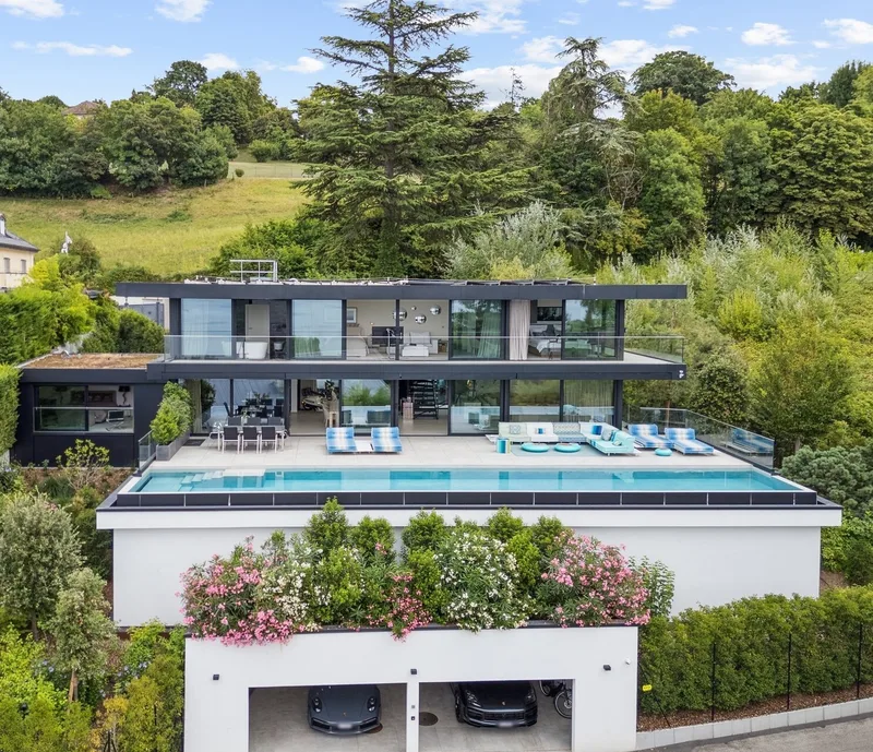 Maison / Villa 10 pièces à Cologny