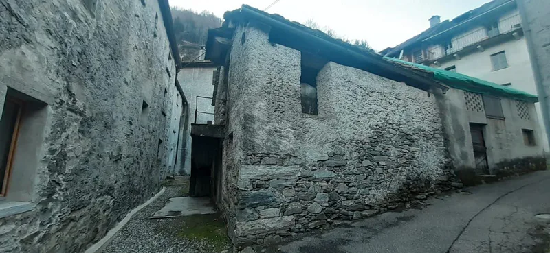 Maison / Villa 3 pièces à Maggia — photo 2