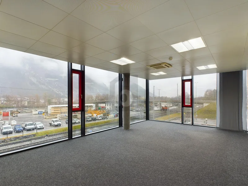 Gewerbe 4 Zimmer in Domat/Ems