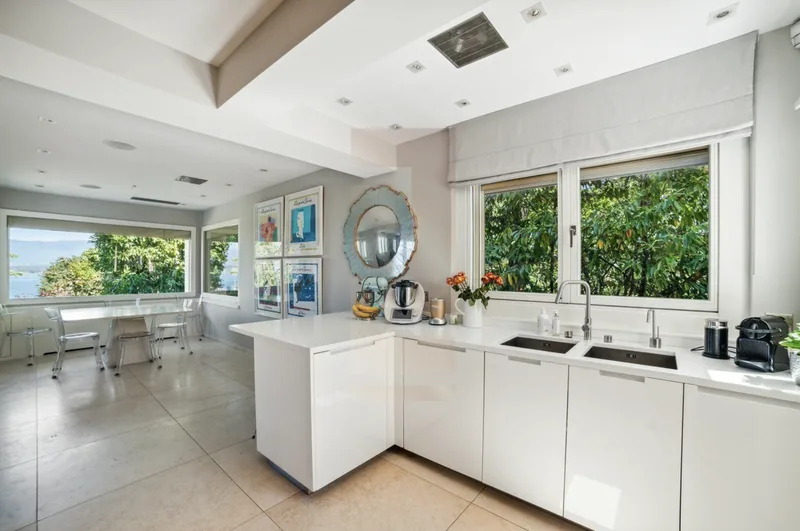 Maison / Villa 10 pièces à Anières — photo 4