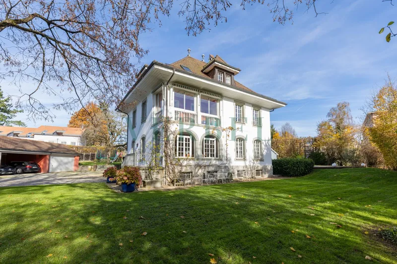 House / Villa 9 rooms in Les hauts de Lausanne