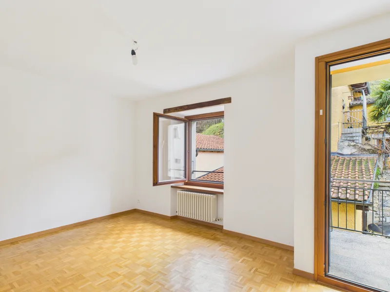 House / Villa 5 rooms in Bruzella — 5