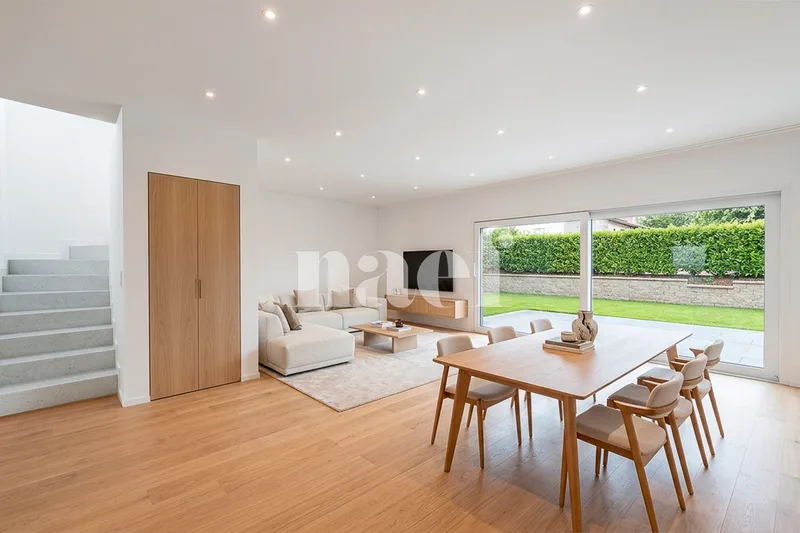 Haus / Villa 6.5 Zimmer in Montagnier — 2