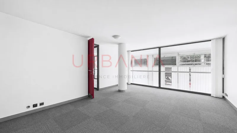 Commercial in Eaux-Vives — 7